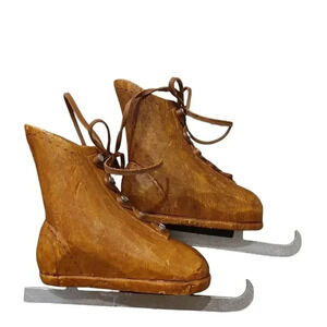 Wooden skates